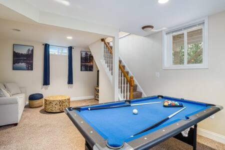 Harpers Ferry Cabin Hot Tub, Deck, Fire Pit, Wifi Екстер'єр фото