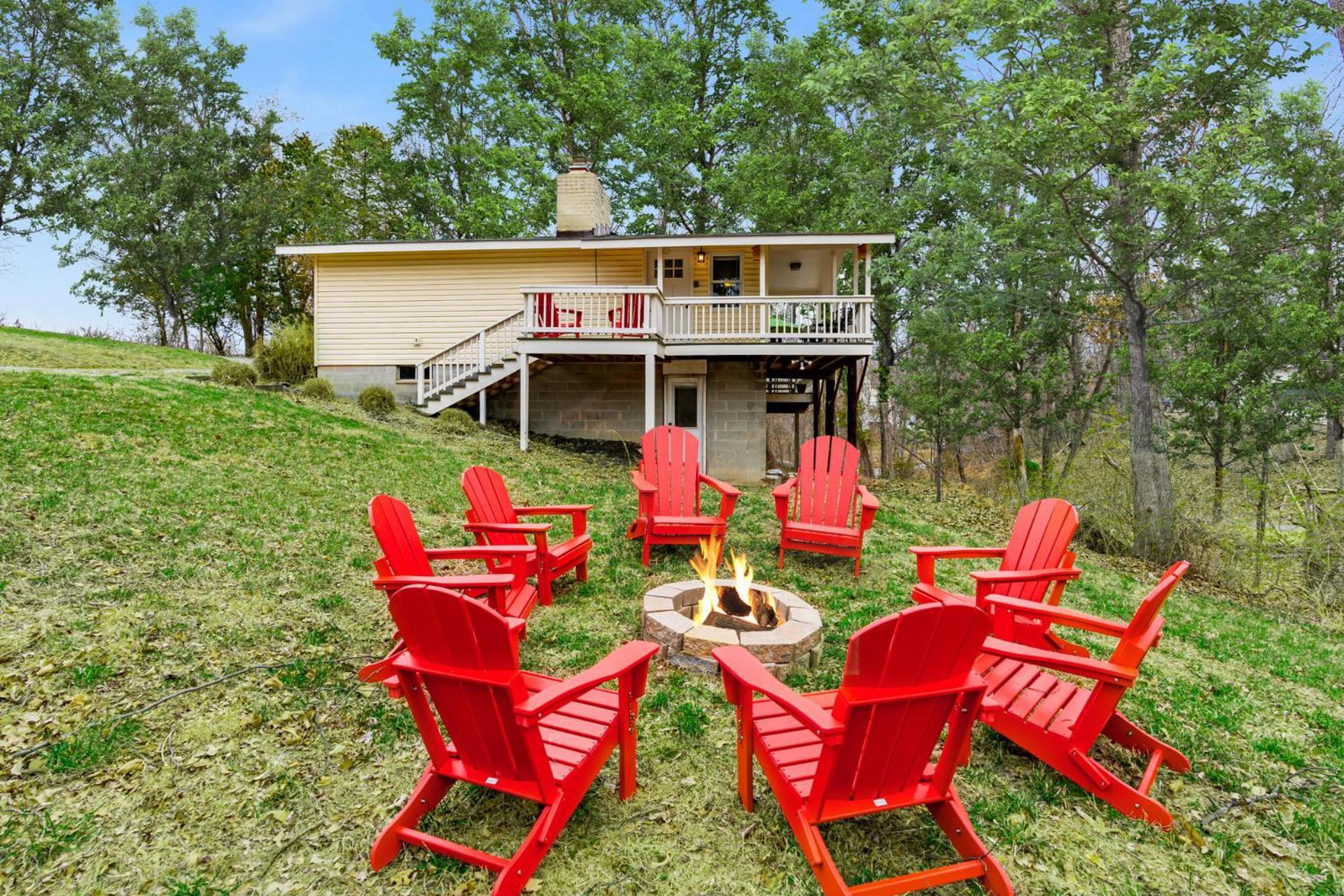 Harpers Ferry Cabin Hot Tub, Deck, Fire Pit, Wifi Екстер'єр фото